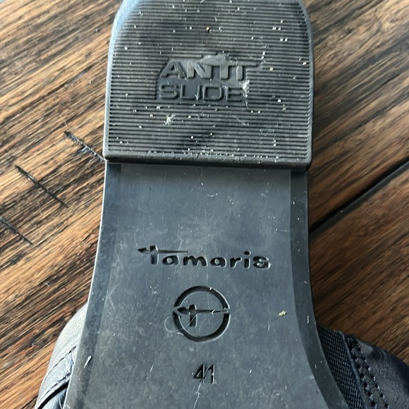 TAMARI - ZENIA LEATHER SLIDE SANDAL, Black - Picture 6 of 9